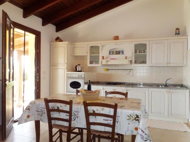 Lantana House, kitchen