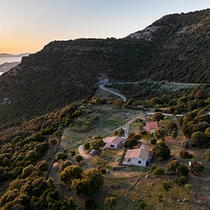 Territorio: PalaEntone - Le case, il mare, la natura